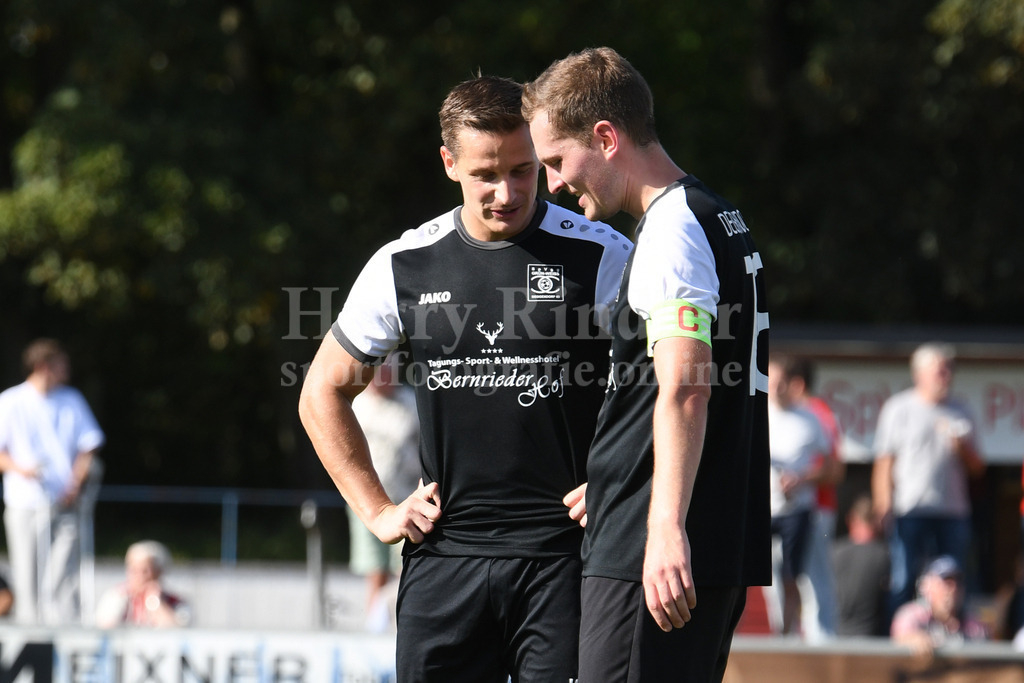 SpVgg Plattling : SpVgg GW Deggendorf | Roman Artemuk und Matthias Schäfer (SpVgg GW Deggendorf) - Realisiert mit Pictrs.com