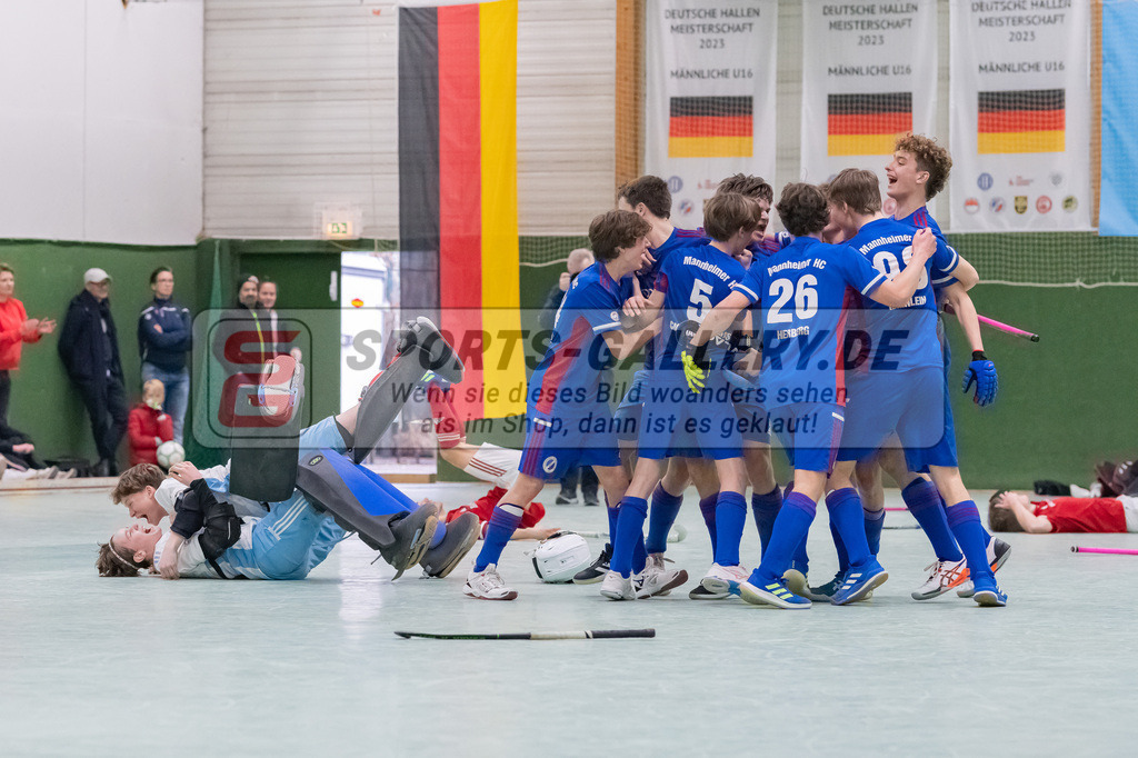 HK_20230305_106338 | Deutsche Meisterschaft MU16 Finale Mannheimer HC - Rot-Weiss Köln / Ehrungen am 5.3.2023 RWK, Köln ,