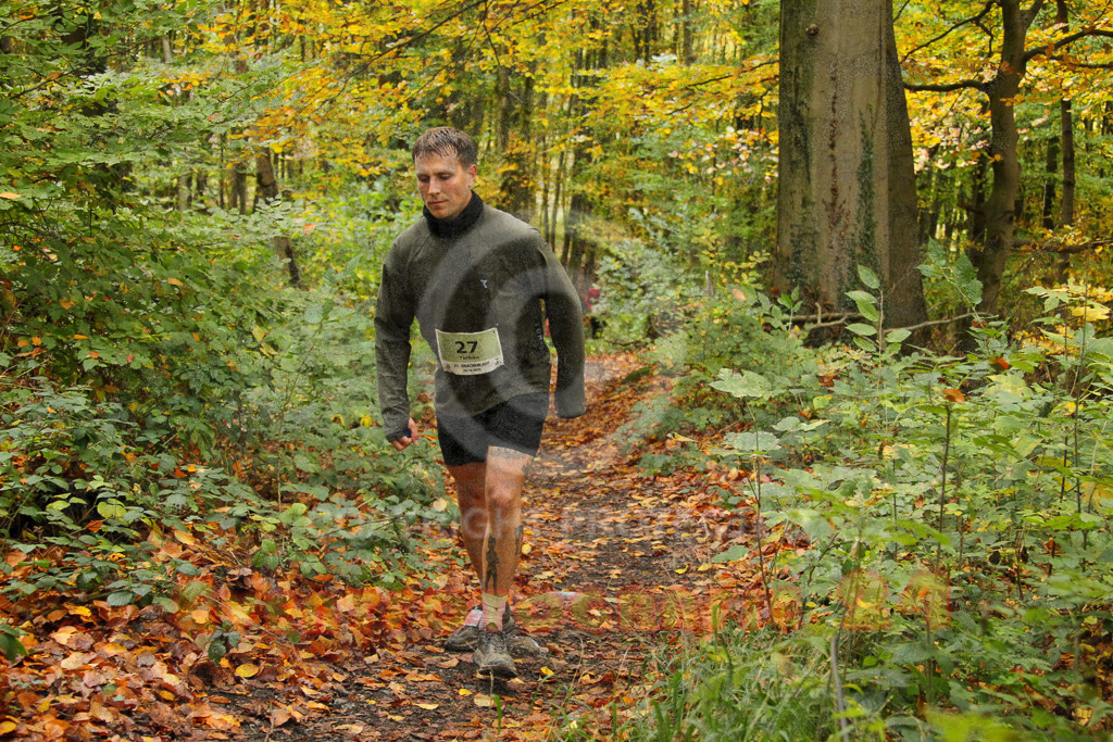 251026_1226_EV4_5032 | Sportfotografie im Rhein-Sieg Kreis, Köln, Bonn, NRW, Rheinland Pfalz, Hessen, etc. Unser Tätigkeitsfeld umfasst den Laufsport vom Volkslauf über den Marathon, Duathlon, Triathon bis zum Ultralauf wie Kölnpfad Ultra oder Schindertrail.