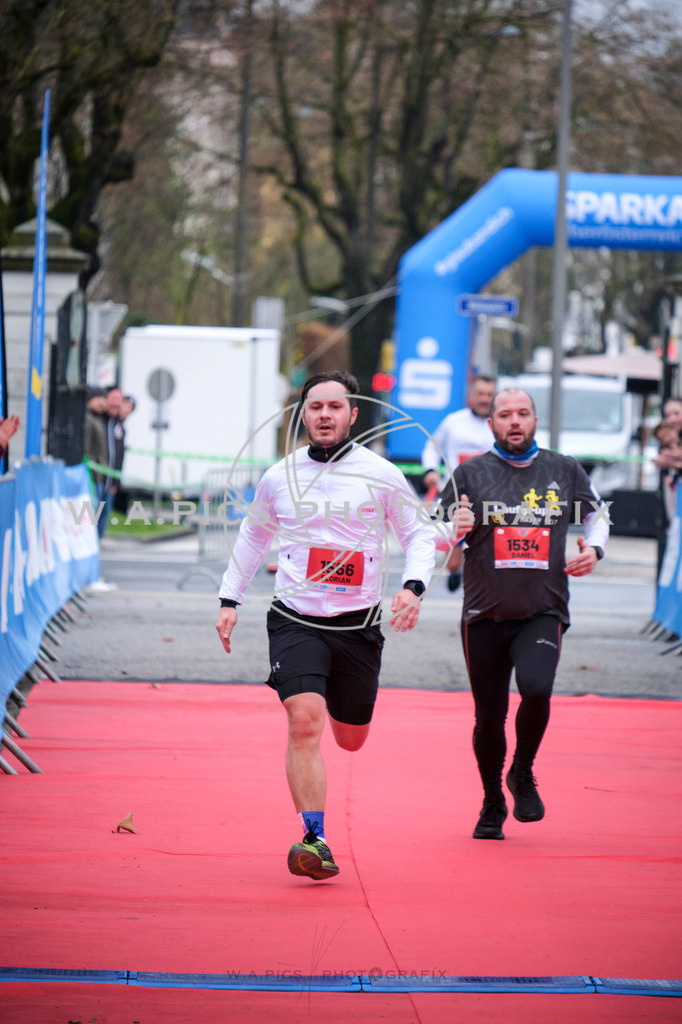 ..... | AUSTRIA, Wels, 30.03.25, ALOHA Wels Halbmarathon, Image Shows: , Foto: Wapics/RING M.