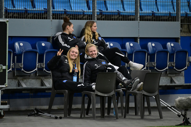 Fußball I Frauen I Saison 2025-2026 I Bundesliga I 10. Spieltag I Hamburger SV - 1. FC Nürnberg I 45276 | Der Sportfotograf. - Realisiert mit Pictrs.com