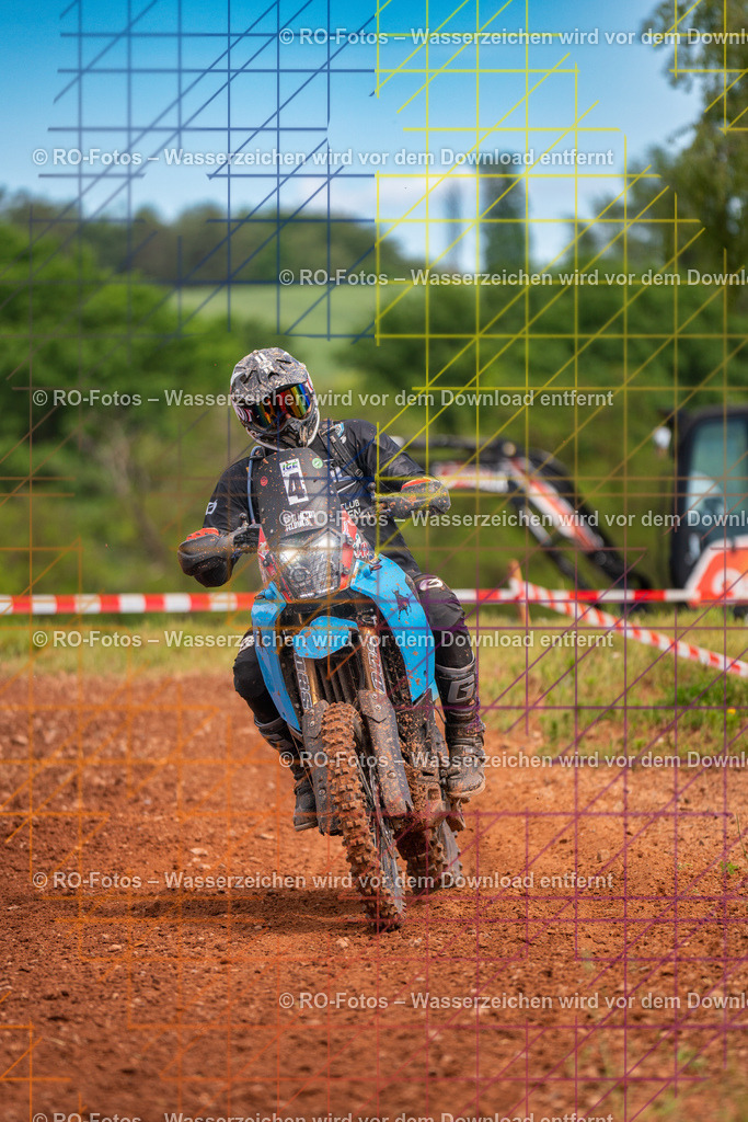 Wolfshausen 3 Lauf -362 | Sportfotografie von RO-Fotos: Motorsport, Motocross, Enduro, Laufveranstaltungen und Triathlon. Professionelle Fotos von Sportlern und Events. - Realisiert mit Pictrs.com