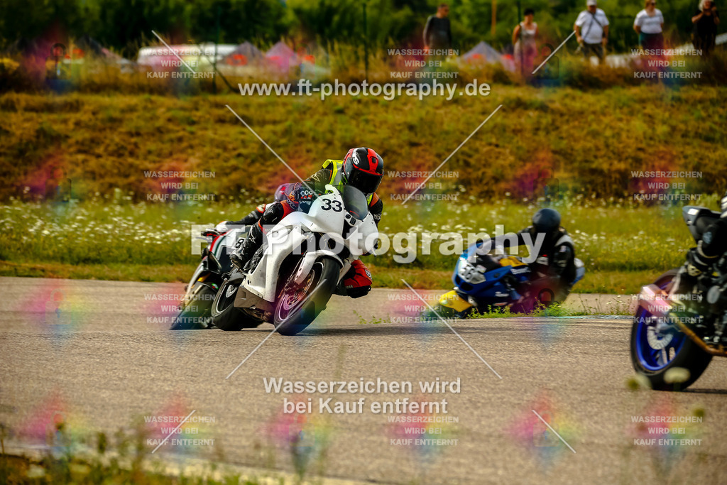 Chambley Juli-0698 | Hier findet Ihr Bilder von Touristenfahrten auf der Nürburgring Nordschleife oder von anderen Veranstaltungen die ich besucht habe. Viel Spass beim Durch Schauen 