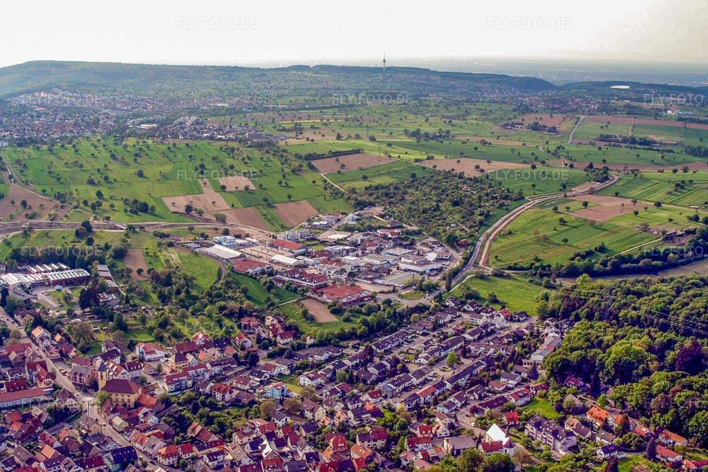 Luftbild: Gewerbegebiet Benzstr im Ortsteil Langensteinbach in Karlsbad im Bundesland Baden-Württemberg in Deutschland. Foto: IMG_2003.jpg vom 14.05.2006 durch Werner Riehm/FLY-FOTO.de