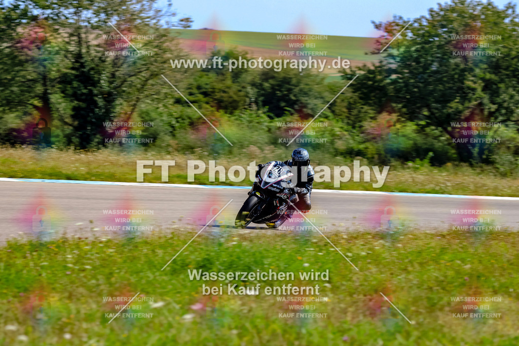 028-3941 | Hier findet Ihr Bilder von Touristenfahrten auf der Nürburgring Nordschleife oder von anderen Veranstaltungen die ich besucht habe. Viel Spass beim Durch Schauen 