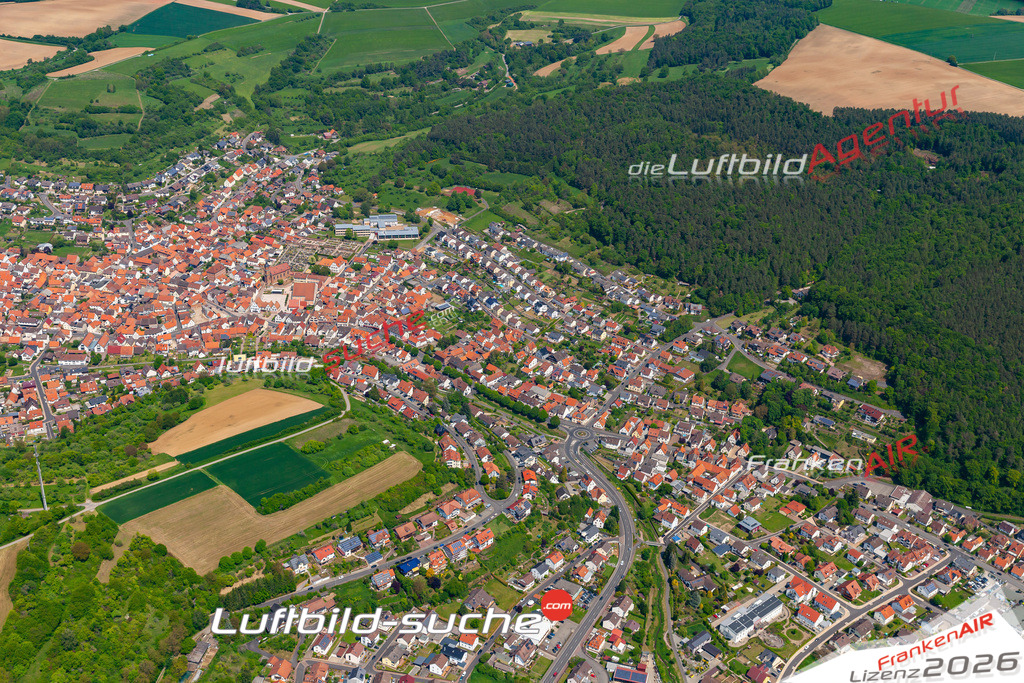 Das Luftbild der Stadt Mömlingen wurde 2019 vom Flugzeug heraus erstellt (keine Drohne) Aufnahmehöhe ca.400 Meter- hohe Auflösung- beste Druck-Qualität garantiert!