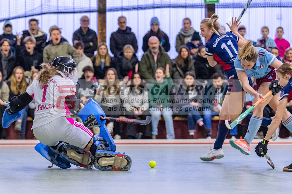 SM_20230128-D5A_1528 | 1.Bundesliga Hallenhockey VF(W)  UHC -  DHC/ 2:3