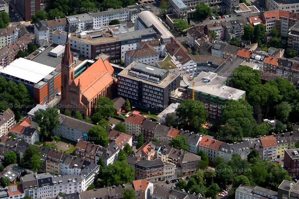 3805208A | DORTMUND 13.02.2021 Kirchengebäude der " Grabeskirche Liebfrauen " an der Gustavstraße im Ortsteil Cityring-West in Dortmund im Ruhrgebiet im Bundesland Nordrhein-Westfalen, Deutschland. Weiterführende Informationen bei: Grabeskirche Liebfrauen. // church building of the " Grabeskirche Liebfrauen " on Gustavstrasse in the district Cityring-West in Dortmund in the Ruhr area in the state North Rhine-Westphalia, Germany. Further information at: Grabeskirche Liebfrauen. Foto: Gerhard Launer