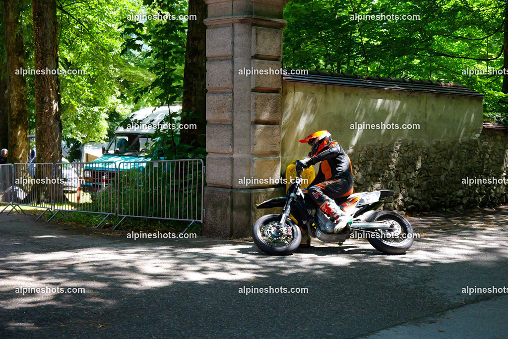 P1036731 | Erleben Sie atemberaubende, hochqualitative Fotos Ihrer Fahrt entlang der malerischen Alpenstraßen. Besuchen Sie alpineshots.com, um professionelle Aufnahmen Ihrer unvergesslichen Reise zu finden und zu kaufen - Realisiert mit Pictrs.com