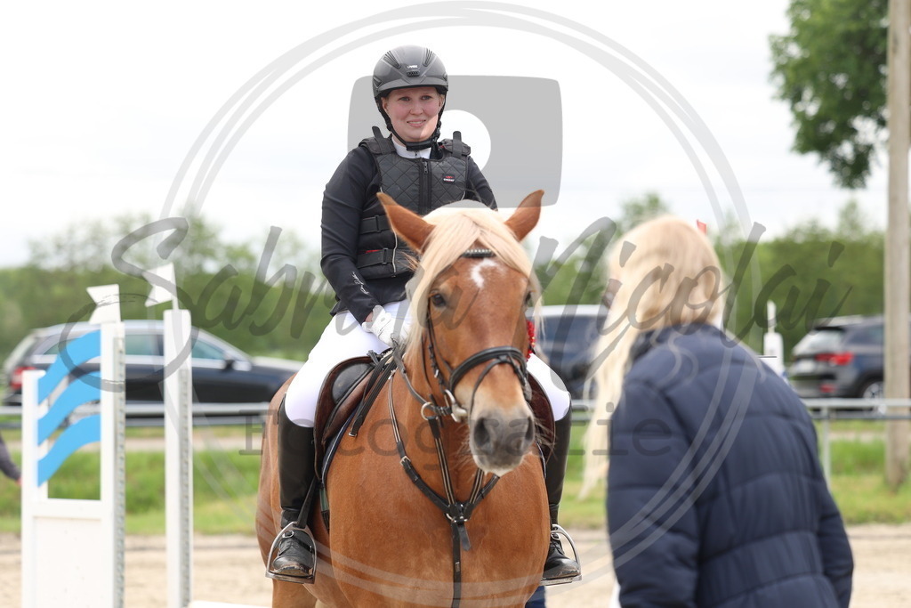 994A8514 | sabrinanicolaifotografie - Realisiert mit Pictrs.com