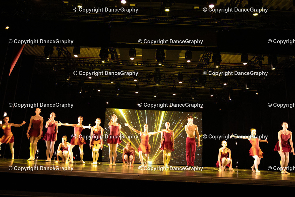 GPHY5569 | DanceGraphy - Realisiert mit Pictrs.com