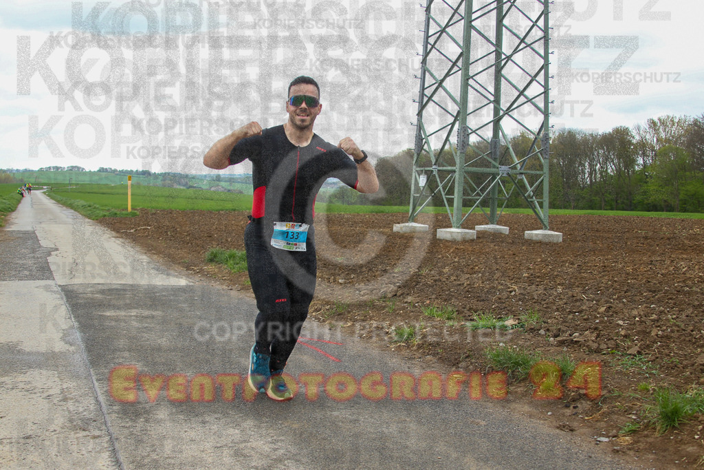 250413_1108_EV4_7396 | Sportfotografie im Rhein-Sieg Kreis, Köln, Bonn, NRW, Rheinland Pfalz, Hessen, etc. Unser Tätigkeitsfeld umfasst den Laufsport vom Volkslauf über den Marathon, Duathlon, Triathon bis zum Ultralauf wie Kölnpfad Ultra oder Schindertrail.