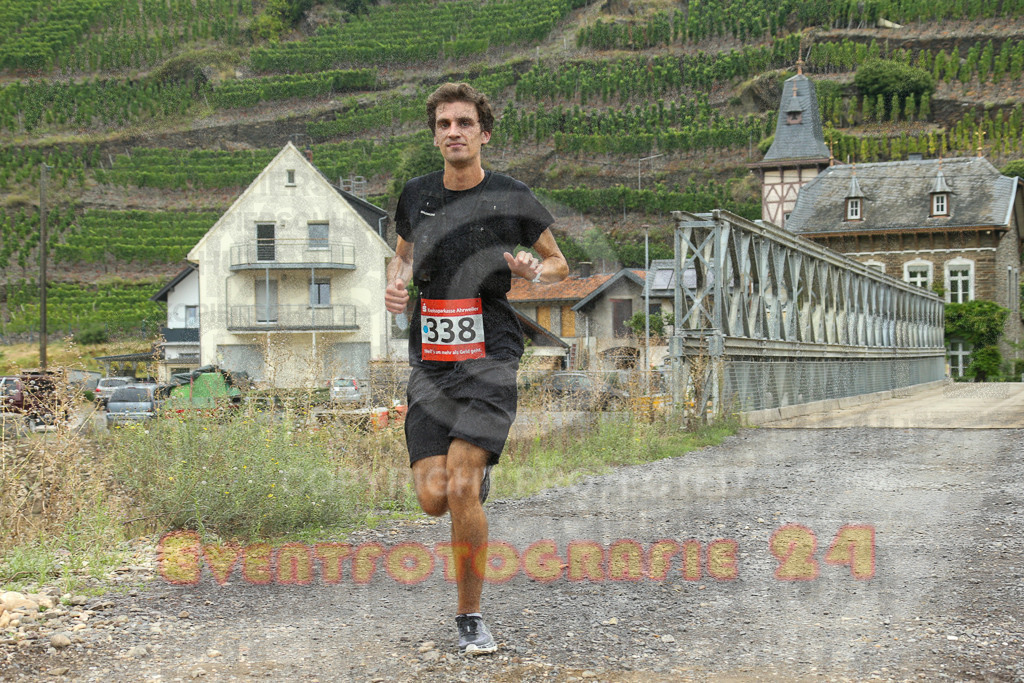 240831_0957_EX1_7155 | Sportfotografie im Rhein-Sieg Kreis, Köln, Bonn, NRW, Rheinland Pfalz, Hessen, etc. Unser Tätigkeitsfeld umfasst den Laufsport vom Volkslauf über den Marathon, Duathlon, Triathon bis zum Ultralauf wie Kölnpfad Ultra oder Schindertrail.