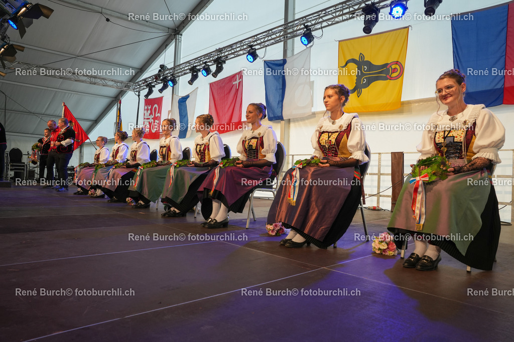 RB_09238 | René Burch leidenschaftlicher Fotograf aus Kerns in Obwalden.  Hier finden sie Sport, Landschaft und Natur Fotografie.
 - Realisiert mit Pictrs.com