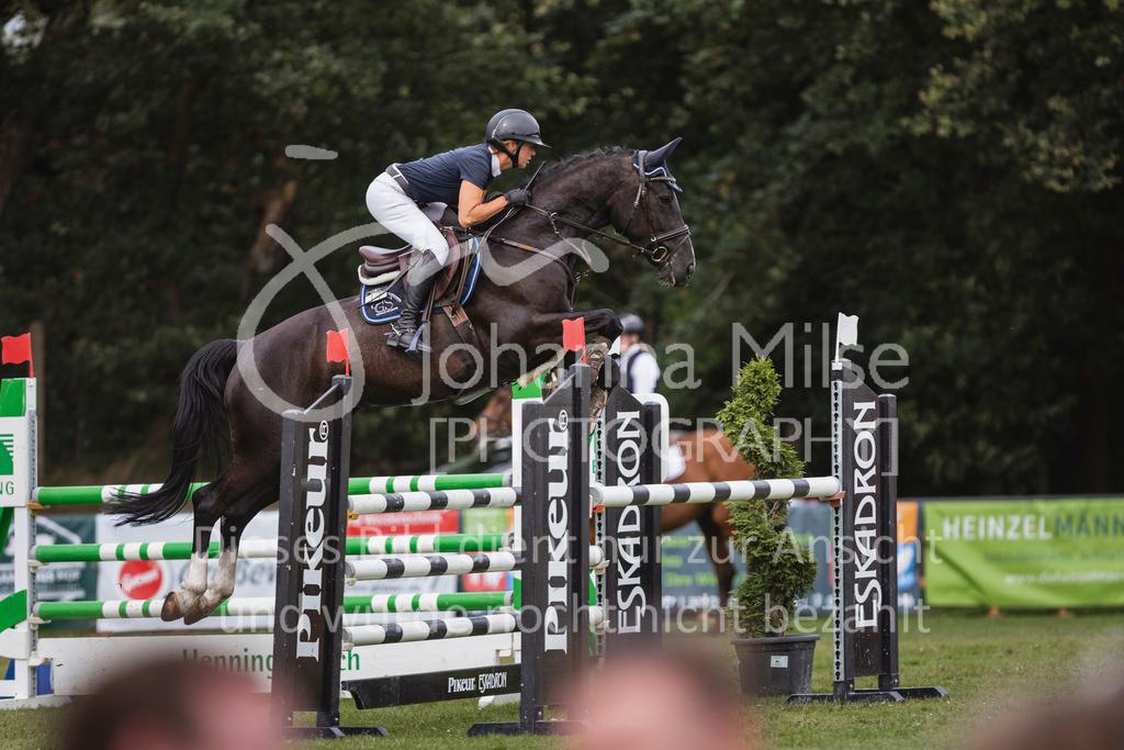 240719_LC_Youngster-M-319 | Deine schönsten Turniermomente als professionelle Fotos! Entdecke hochwertige Pferdesport-Fotografie im Online-Shop. Jetzt Fotos finden & bestellen!