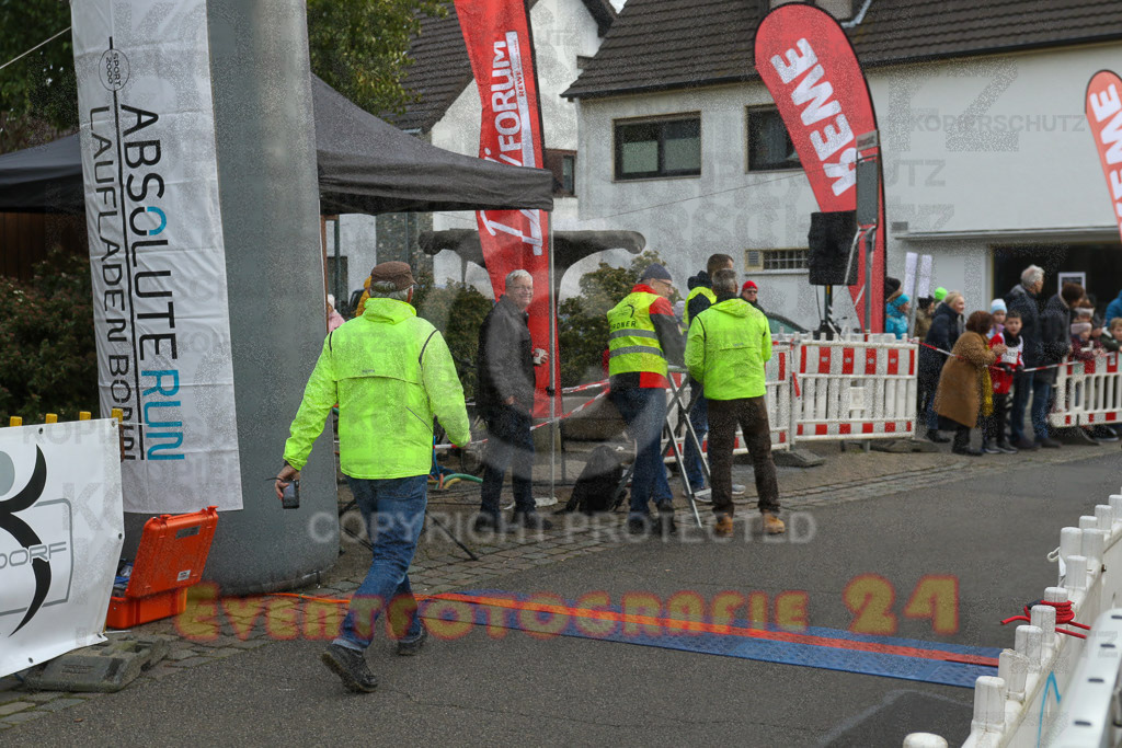 221127_1206_EV9_3287 | Sportfotografie im Rhein-Sieg Kreis, Köln, Bonn, NRW, Rheinland Pfalz, Hessen, etc. Unser Tätigkeitsfeld umfasst den Laufsport vom Volkslauf über den Marathon, Duathlon, Triathon bis zum Ultralauf wie Kölnpfad Ultra oder Schindertrail.
