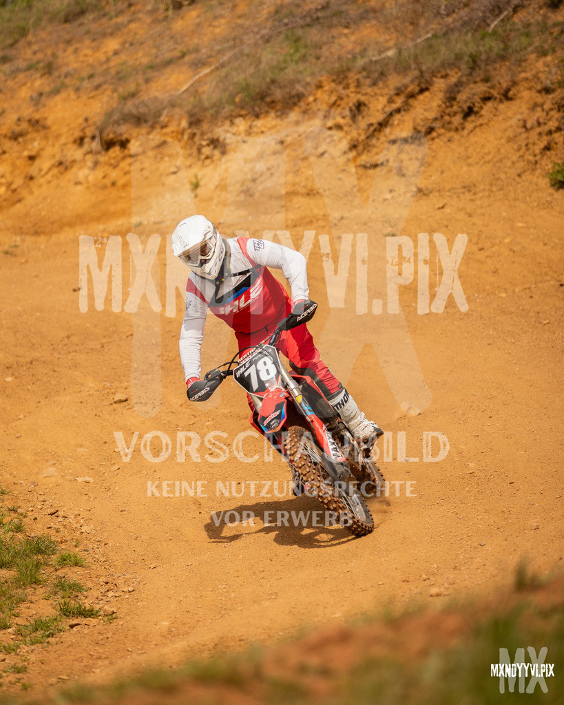 866A3999 | mxndyyvipix
