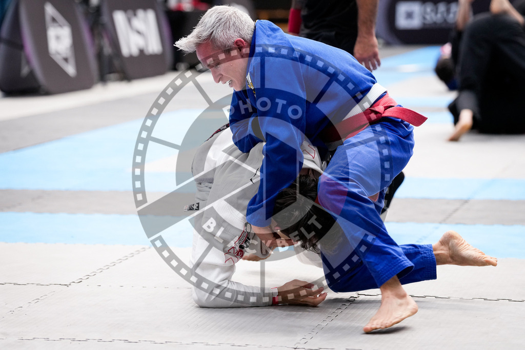 20250920PBB2401 | Athletes compete during the AJP Tour Hamburg International Jiu-Jitsu Championship, on September 20, 2025 in Hamburg, Germany. © Chiara Dazi / photoblackbelt