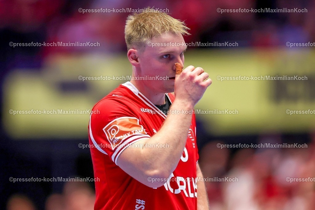 EHF16012602125 | 16.01.2026, Handball, Men's EHF EURO 2026, Dänemark - Nordmazedonien, Jyske Bank Boxen in Herning, Dänemark, Preliminary Round:  Emil Siersbaek Bergholt (Denmark #33) 