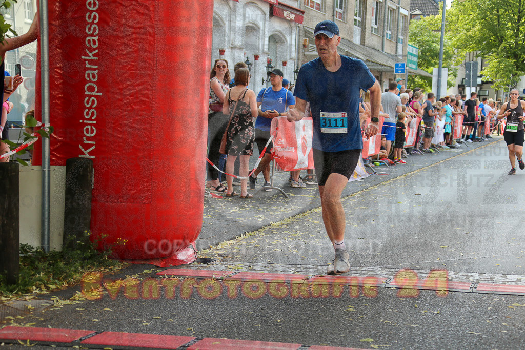 220625_1658_EX1_5632 | Sportfotografie im Rhein-Sieg Kreis, Köln, Bonn, NRW, Rheinland Pfalz, Hessen, etc. Unser Tätigkeitsfeld umfasst den Laufsport vom Volkslauf über den Marathon, Duathlon, Triathon bis zum Ultralauf wie Kölnpfad Ultra oder Schindertrail.