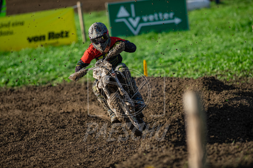 BYR85 (404) | Paeschuphoto Shop - Wer nicht sucht der auch nicht findet.Ob Motocrossbilder oder von einem besuchtem Spiel, Hauptsache Action. - Realisiert mit Pictrs.com