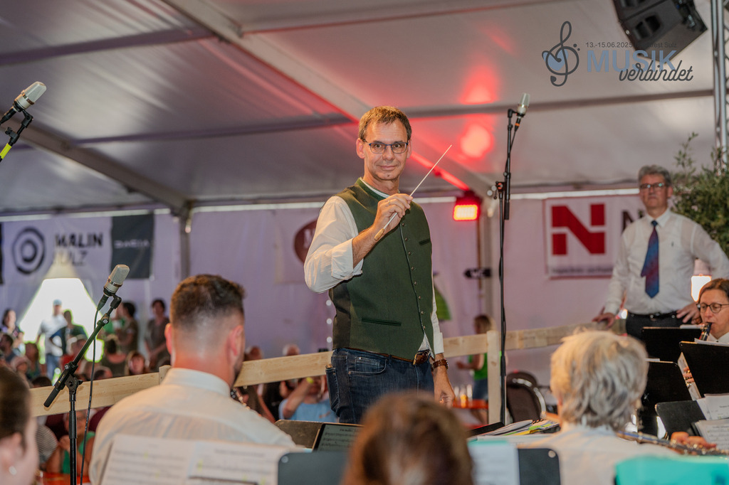 DSC_6194 | "Fussifoto.com – Ihr Ansprechpartner für hochwertige Fotografie! Entdecken Sie kreative Bilder und professionelle Dienstleistungen. Kontaktieren Sie uns für Ihre Projekte!"