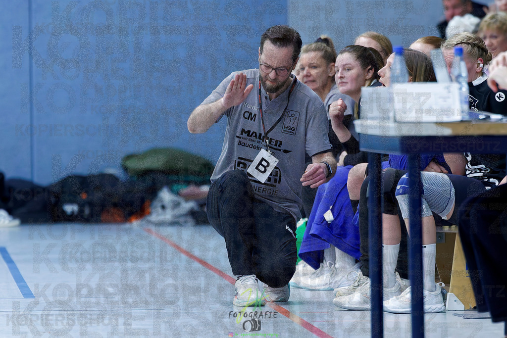 Handball Frauen Oberliga Mitte, HSG Eibelshausen/Ewersbach - HSG Lumdatal | Handball Frauen Oberliga Mitte, HSG Eibelshausen/Ewersbach - HSG Lumdatal am 21.02.2026 in Dietzhölztal-Steinbrücken (Sporthalle am Hammerweiher)Photo © 2026 - Jörg Heinrich - Realisiert mit Pictrs.com
