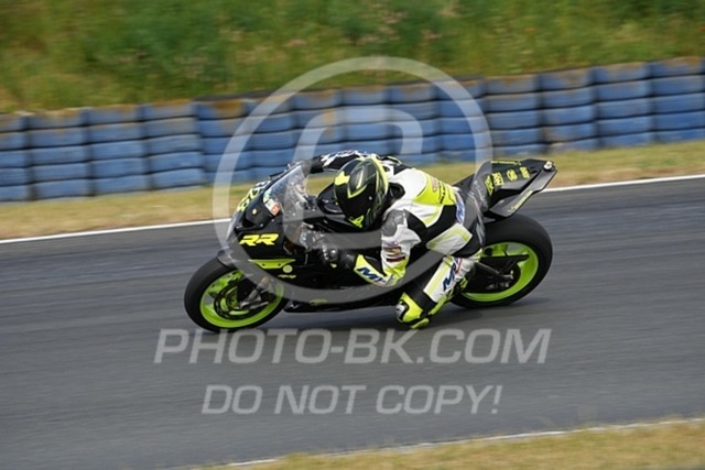 2024_05_19_PBK_45882 | Sportfotografie; SlowMotion; Video; Rennstrecke; Hafeneger; Speer; Racing; RSE; BMW; CBO; Trackday; Motorsportarena; Hockenheimring; Brno; Most; Barcelona; Valencia