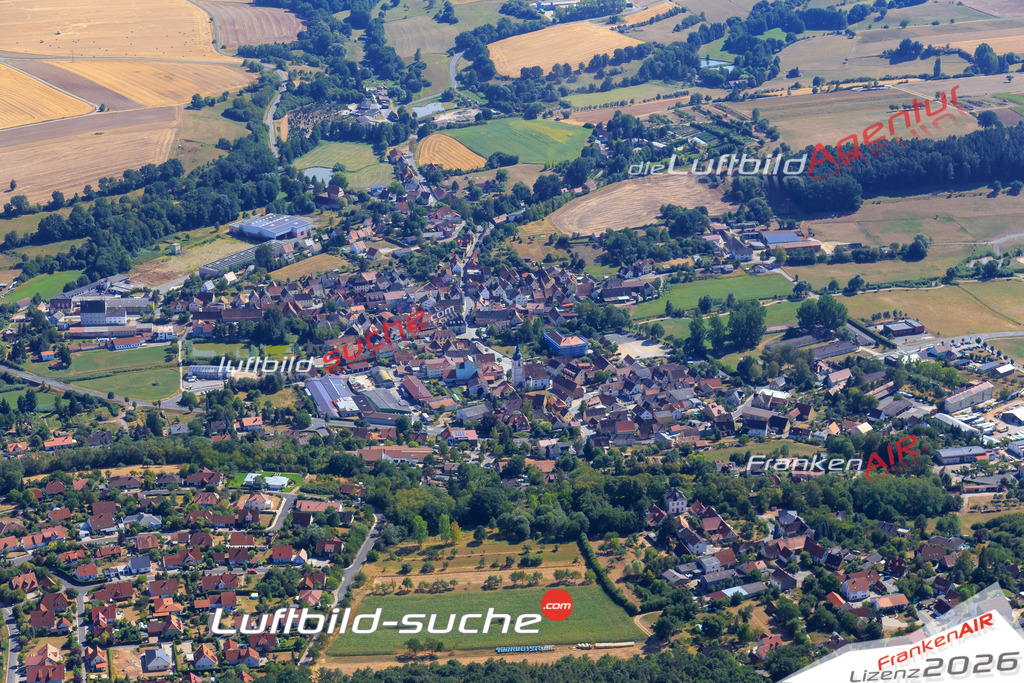 Die Luftaufnahme der Stadt Schlüsselfeld wurde vom UL-Flugzeug heraus erstellt ( keine Drohne )- hohe Auflösung für beste Qualität