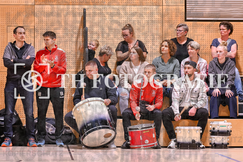 GER, SG Maulburg/Steinen - HSG Dreiland, Frauen-Handball, Oberliga Suedbaden, 3. Spieltag, Saison 2024/2025, 12.10.2024 | Fans beim Handballspiel der Frauen.GER, SG Maulburg/Steinen - HSG Dreiland, Frauen-Handball, Oberliga Suedbaden, 3. Spieltag, Saison 2024/2025, 12.10.2024Foto: TH Fotografie/Thomas Hess