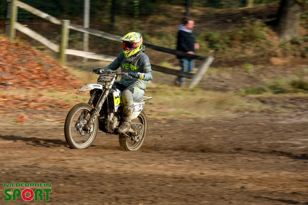 OpenTrack2024_Sonntag_Hobbyfahrer_121 | Bildergalerie von Sport-Ereignissen aber auch von weiteren spannenden Dingen - nicht nur vom Niederrhein. In Anlehnung an den bekannten Spruch von Hanns Dieter Hüsch heißt das Motto: "Niederrhein ist überall".  - Realisiert mit Pictrs.com