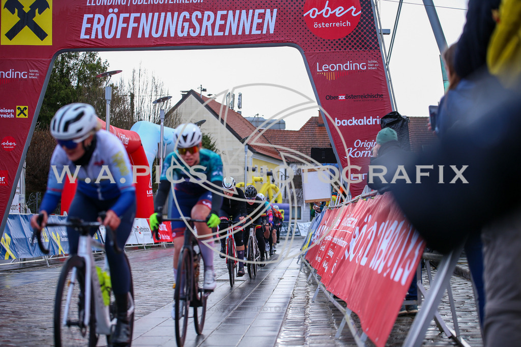 ..... | LEONDING,AUSTRIA,24.März.24 - 63.Radsaisoneröffnungsrennen Leonding Road Cycling League , Image shows: 
Photo: WAPICS / Andreas Willdoner