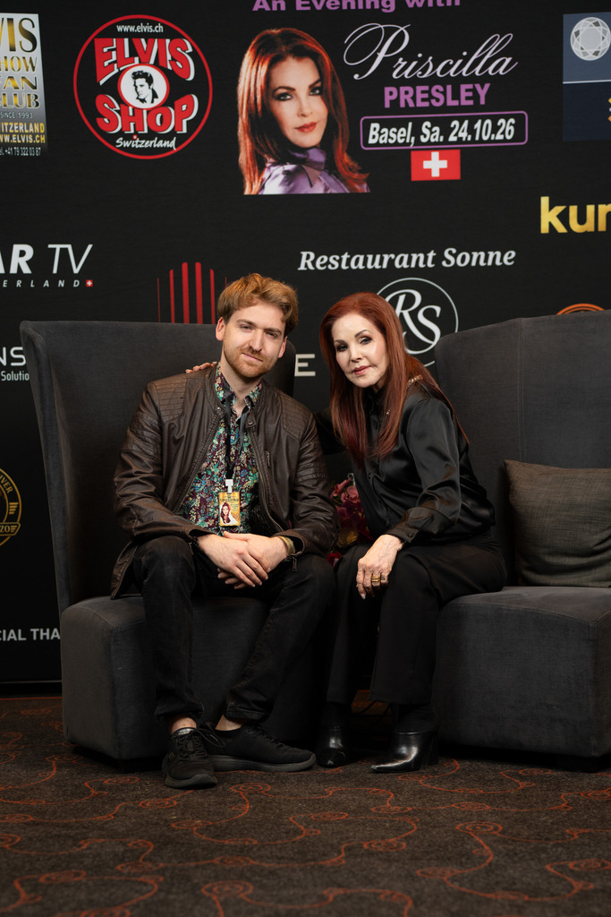 174_Priscilla Presley meet and greet__kunzmedia.ch | OnlineShop für Bilder kunzmedia.ch