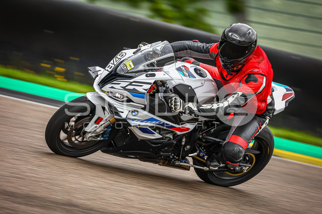 0978-240808_SR-003_978 | Deine Full-Service-Agentur für ✔️Videoproduktionen und ✔️Motorsportfotografie Jetzt Angebot anfragen!