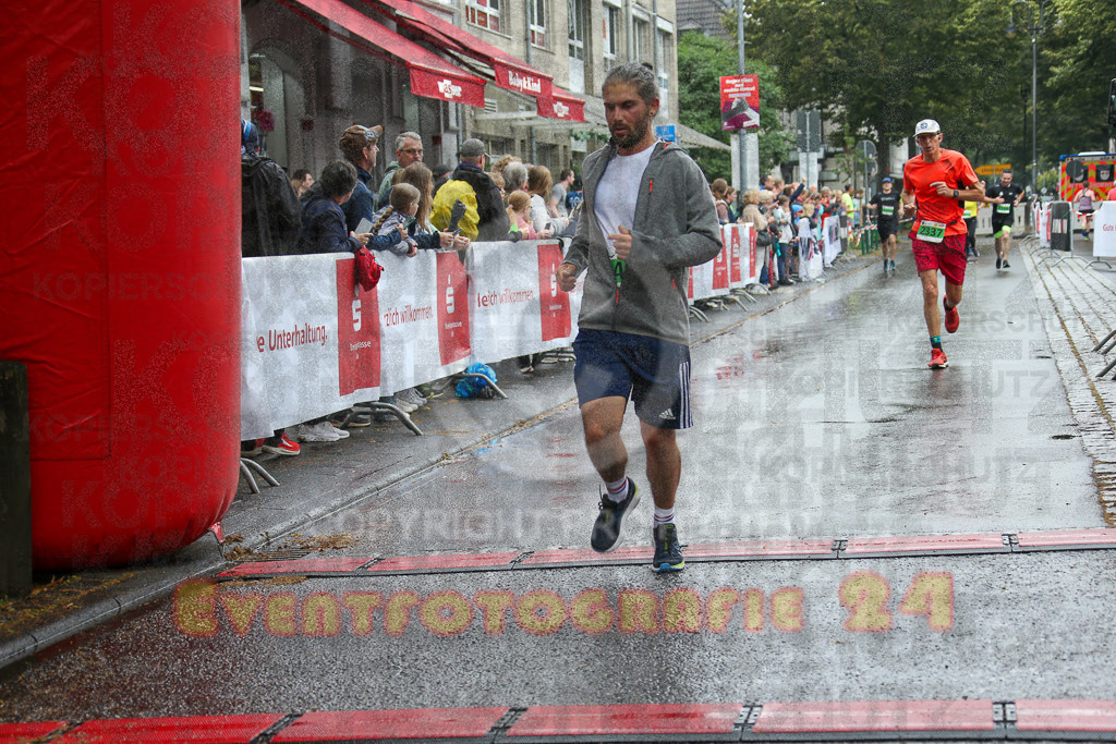 240622_1154_EX1_9430 | Sportfotografie im Rhein-Sieg Kreis, Köln, Bonn, NRW, Rheinland Pfalz, Hessen, etc. Unser Tätigkeitsfeld umfasst den Laufsport vom Volkslauf über den Marathon, Duathlon, Triathon bis zum Ultralauf wie Kölnpfad Ultra oder Schindertrail.