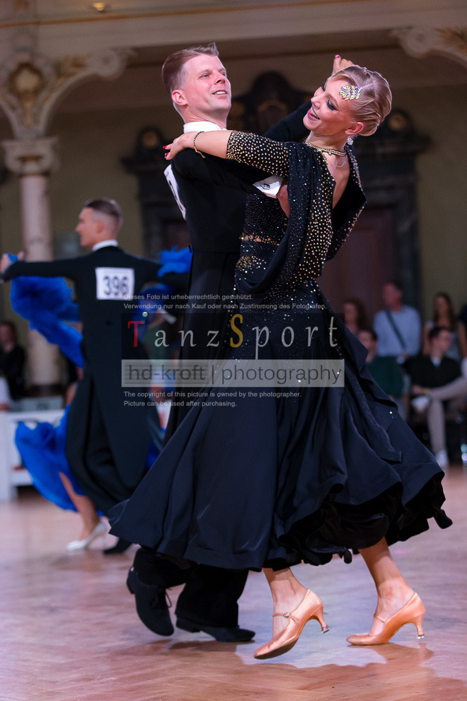 20240706_WDSF_RS_Std_9467 | Tanzsportbilder, Standardtanz, Lateintanz, WDSF, DTV, LTVB, dancecomp, goc, hessen tanzt, blaues band der spree, walzer, tango, wiener walzer, slowfox, quickstepp, samba, rumba, cha-cha-cha, paso doble. jive, hd-kroft photography, turniertanzsport