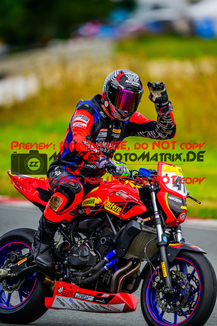 MaZZes_FotoMatrix_240727_6007705_2740 | TWIN