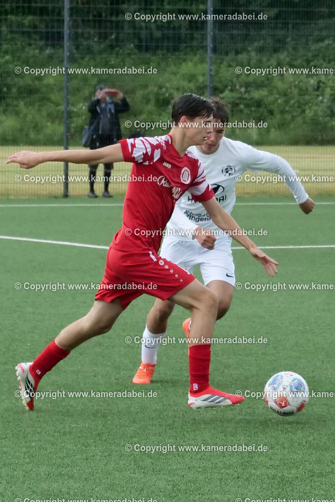 Fußball : C-Junioren : Aufstieg Regionalliga West : SUS 09 Dinslaken - Vfb 03 Hilden am 04.06.2026 in Dinslaken | Fußball : C-Junioren : Aufstieg Regionalliga West : SUS 09 Dinslaken (rotr Trikots)- Vfb 03 Hilden (weiße Trikots) am 04.06.2026 in Dinslaken - Realisiert mit Pictrs.com