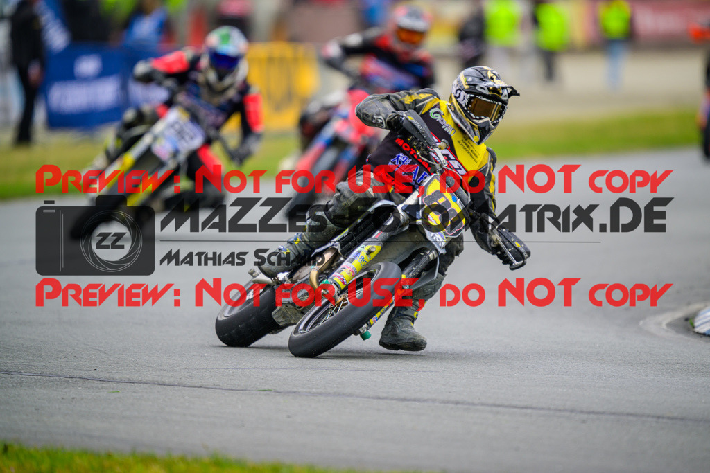 MaZZes_Fotomatrix_20250504_6007705_2218 | S4