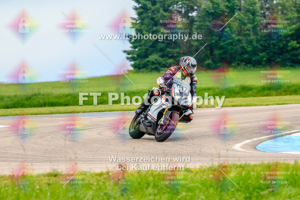 MotoTeam-8008 | Hier findet Ihr Bilder von Touristenfahrten auf der Nürburgring Nordschleife oder von anderen Veranstaltungen die ich besucht habe. Viel Spass beim Durch Schauen 