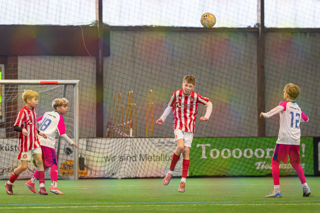 blr.pics-208 | Professionelle Fußball- und Sportfotografie. Spielbilder online ansehen und kaufen – Einzelbilder oder komplette Galerien in hoher Qualität. - Realisiert mit Pictrs.com