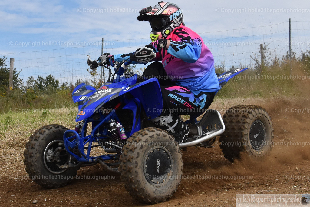 DSC_0743 (2) | Sportfotografie , Motorsport, Motoross, Reitsport, Mointainbike, Enduro,
Landschaft , Outdoor, Eventfotografie, Landschaft, Bilder online bestellen - Realisiert mit Pictrs.com