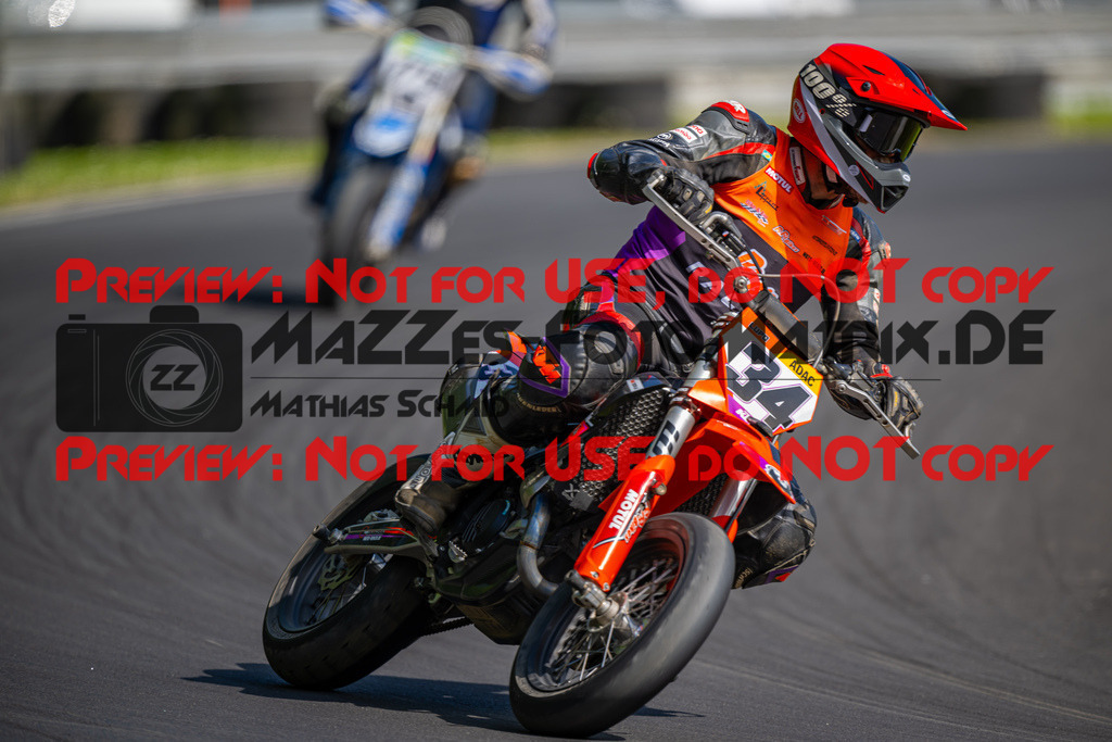 MaZZes-Fotomatrix-20260509-60828 | S5