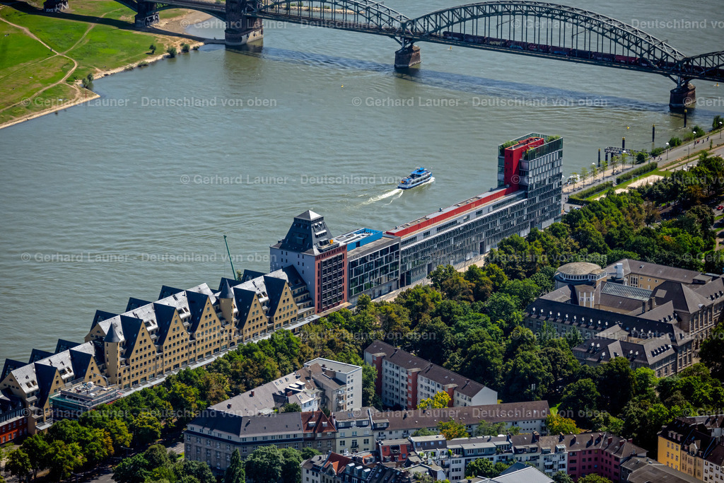4048498 | moderne Büro-Geschäfts und Wohnanlage an der Katharina Schauberg Promenade, Köln
