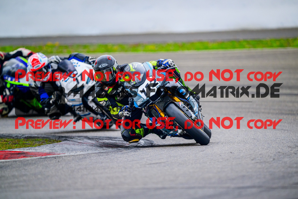 MaZZes_FotoMatrix_240717_6007705_1862 | WEISS