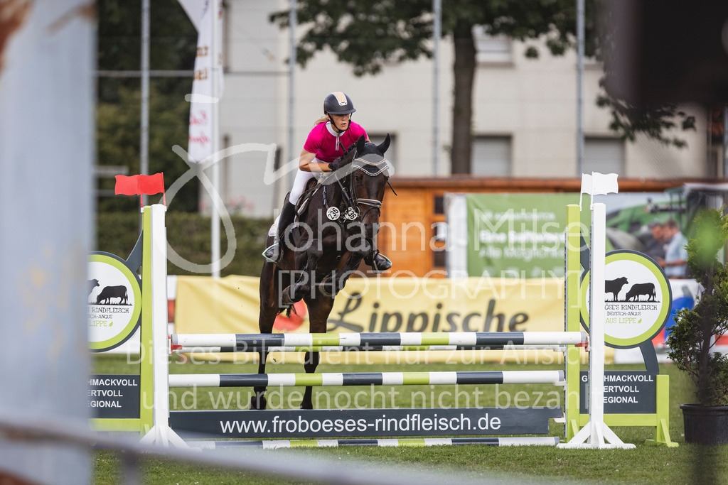240719_LC_SprPf-A1-123 | Deine schönsten Turniermomente als professionelle Fotos! Entdecke hochwertige Pferdesport-Fotografie im Online-Shop. Jetzt Fotos finden & bestellen!