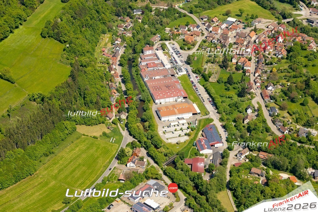 Schrägluftbild  Untergröningen  Abtsgmünd - Das Luftbild wurde 2025 vom UL-Flugzeug heraus erstellt ( keine Drohne ) - Hochauflösende Luftaufnahme -Nicht vergleichbar mit Google Maps oder Satelittenbilder- Die Geschenkidee !Mit Lizenz und Bildrechte bestellbar