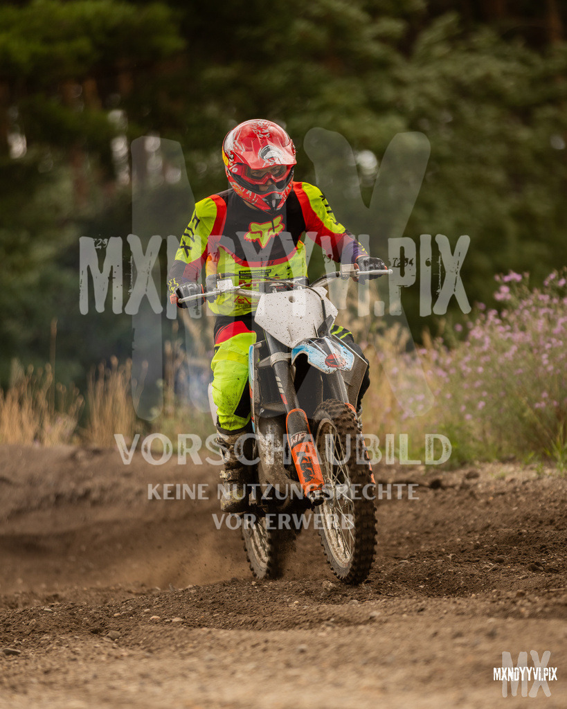 866A1552 | mxndyyvipix