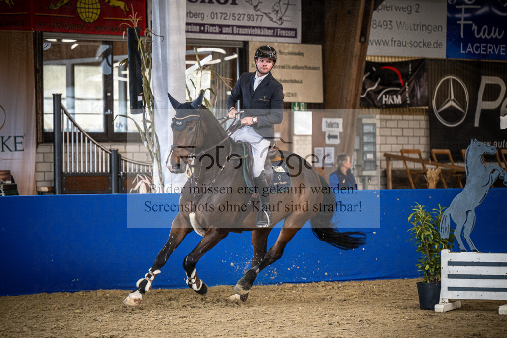 DOS_1036 | Entdecke hochwertige Reitturnierfotos von Foto Oger. Professionell, emotional und authentisch – jetzt Lieblingsmomente im Shop bestellen.Deutschlandweite Turnierfotografie. - Realisiert mit Pictrs.com