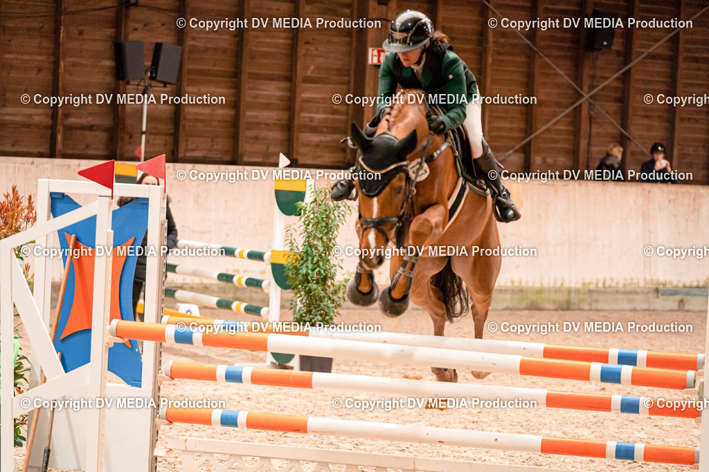 Springen Tag 1-332 | dv-media-shop - Realisiert mit Pictrs.com